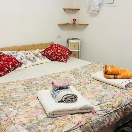 La Casa Di Trilli شقة مونيلّي
